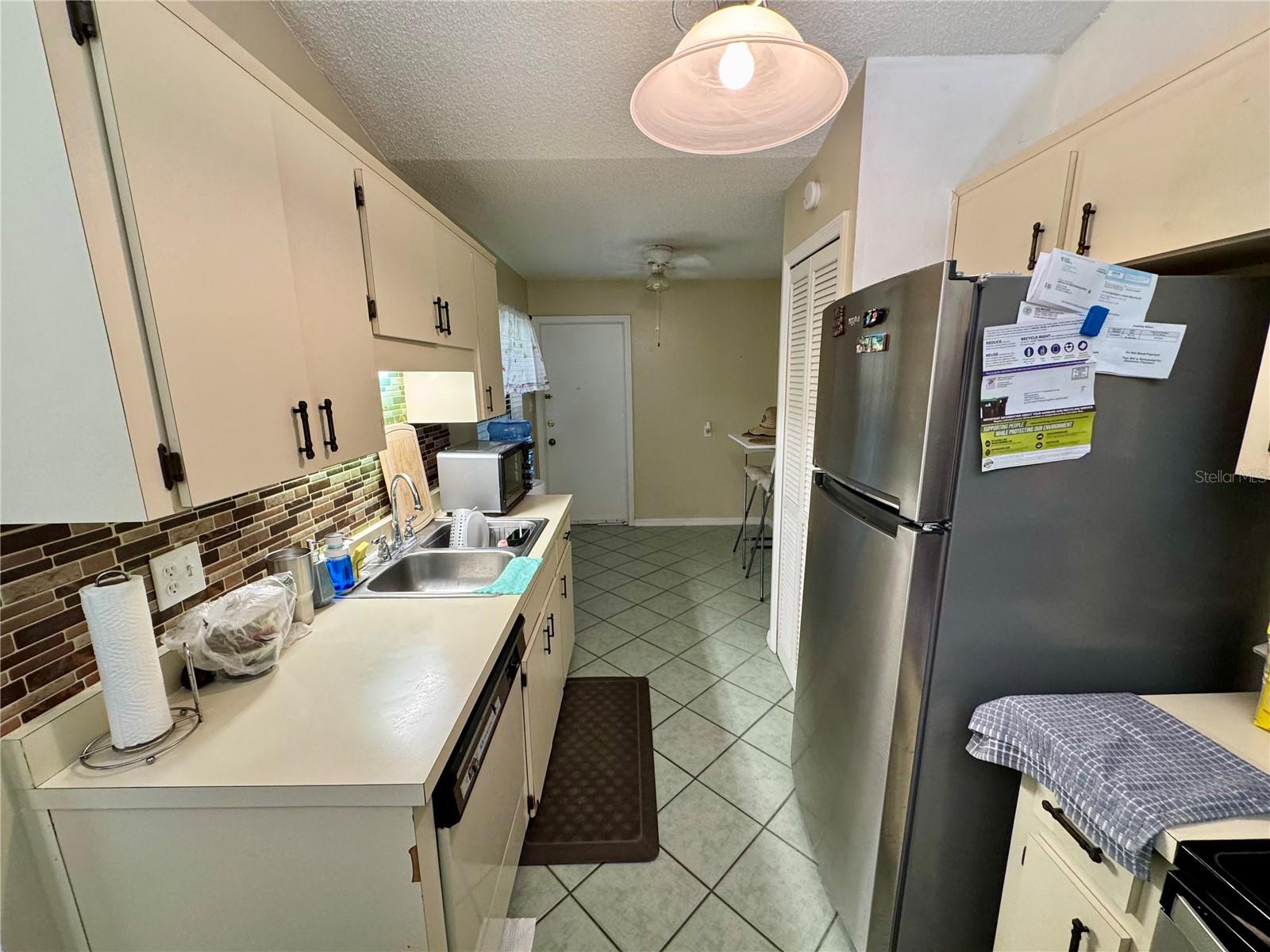 Image 5 of 18 For 7800 Richwood Drive