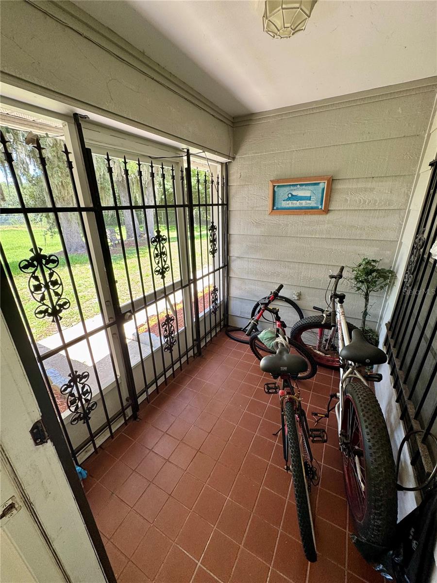 Image 6 of 18 For 7800 Richwood Drive