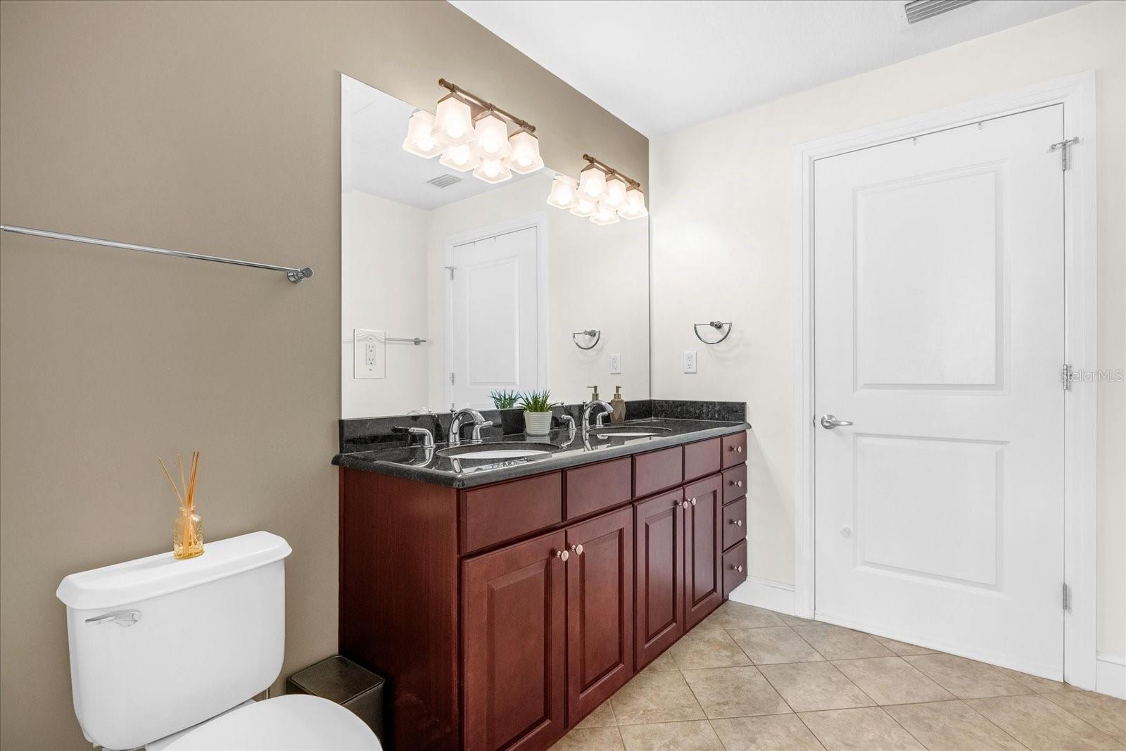 Image 12 of 20 For 101 Eola Drive 1017