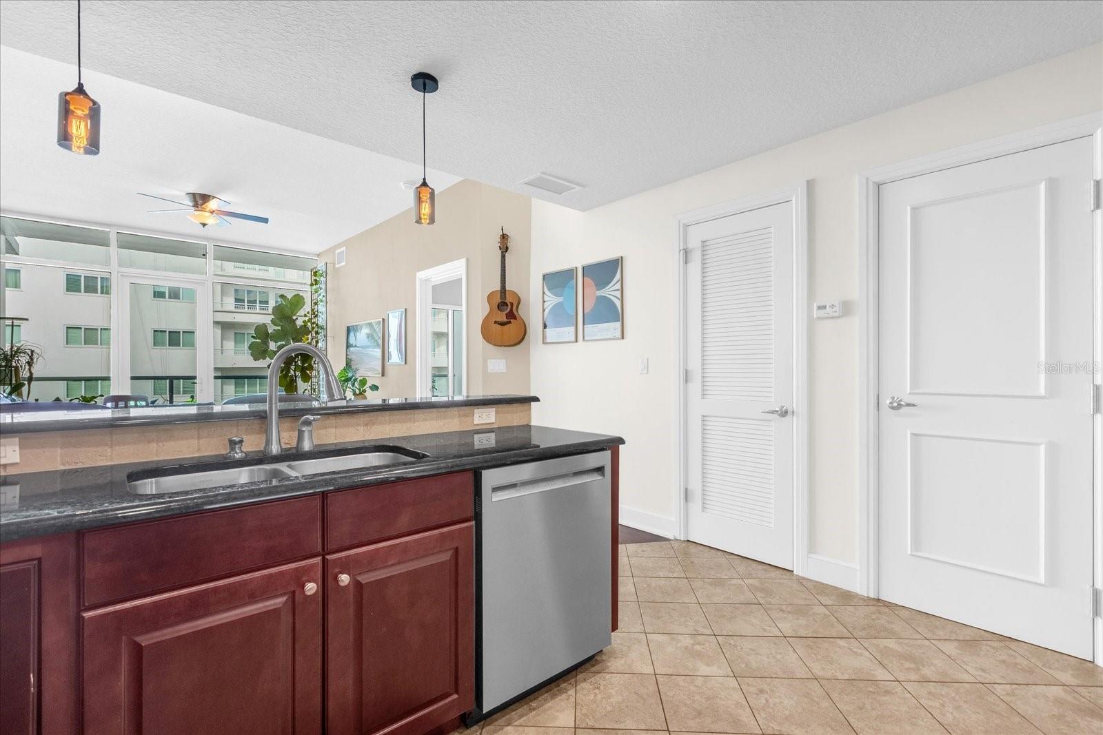 Image 16 of 20 For 101 Eola Drive 1017