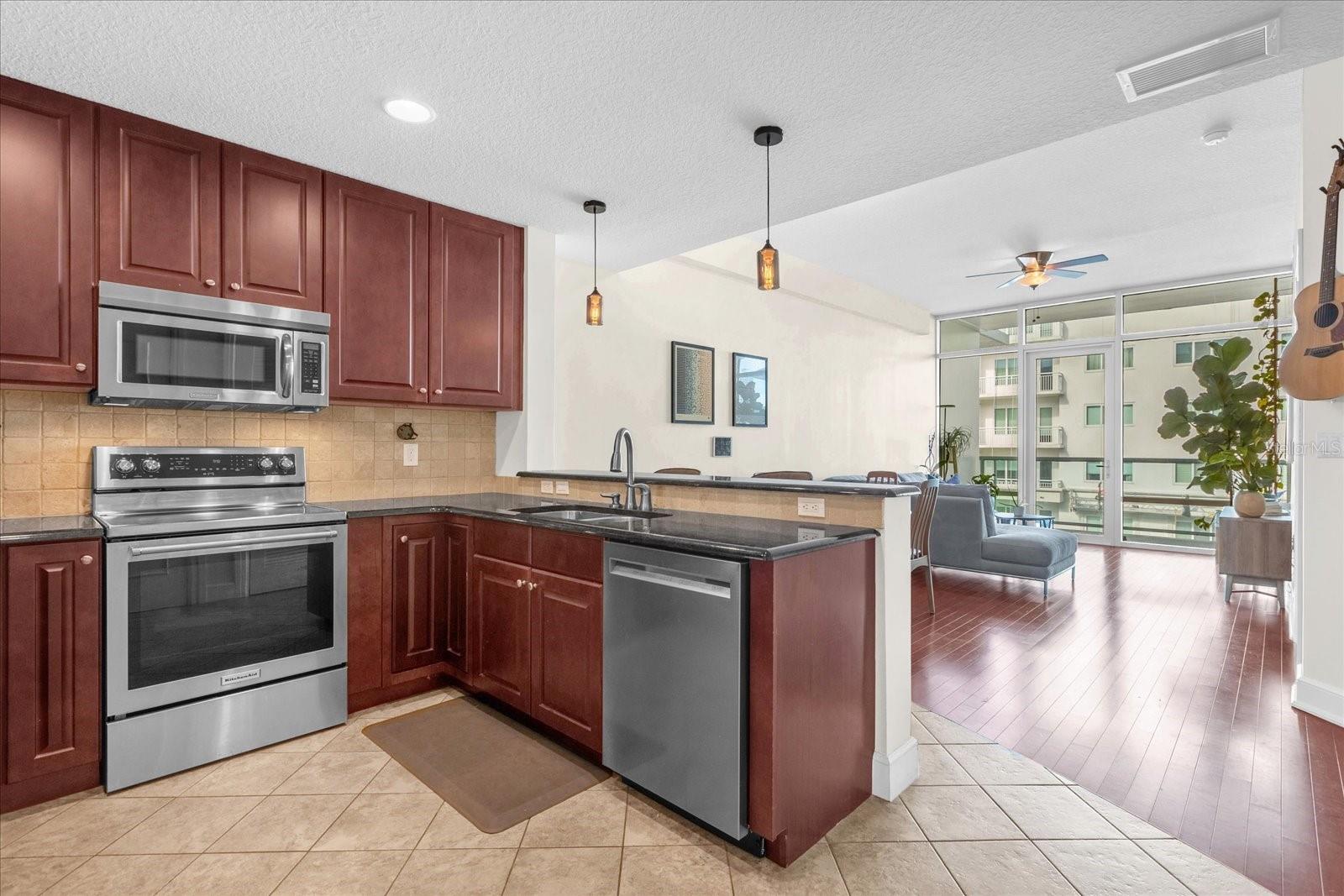 Image 7 of 20 For 101 Eola Drive 1017