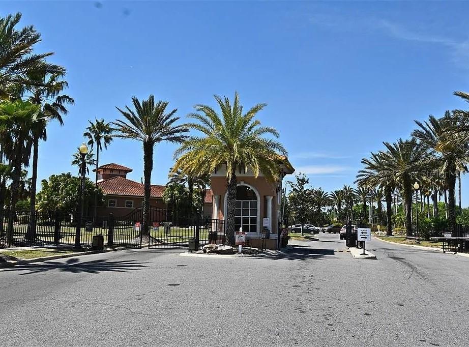 Image 11 of 11 For 5578 Metrowest Boulevard 105