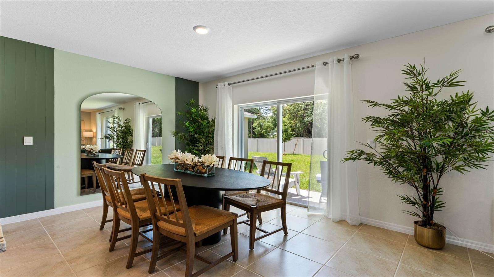 Image 10 of 54 For 1611 Houmas Street