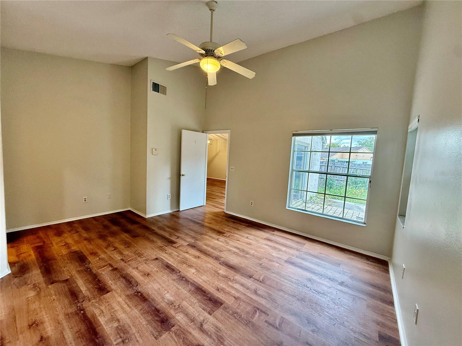 Image 8 of 17 For 10825 Bellamy Court