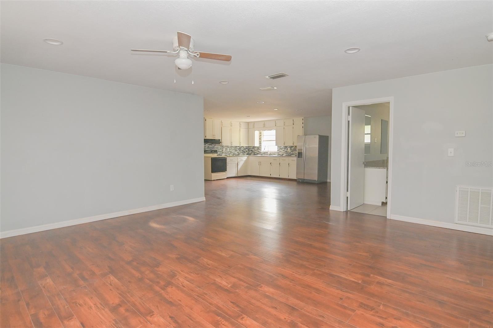 Image 3 of 16 For 127 Sevilla Street