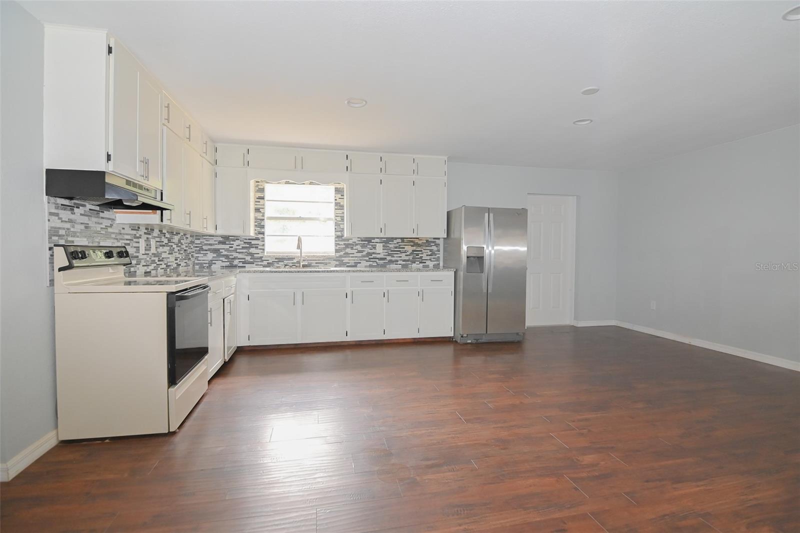 Image 6 of 16 For 127 Sevilla Street