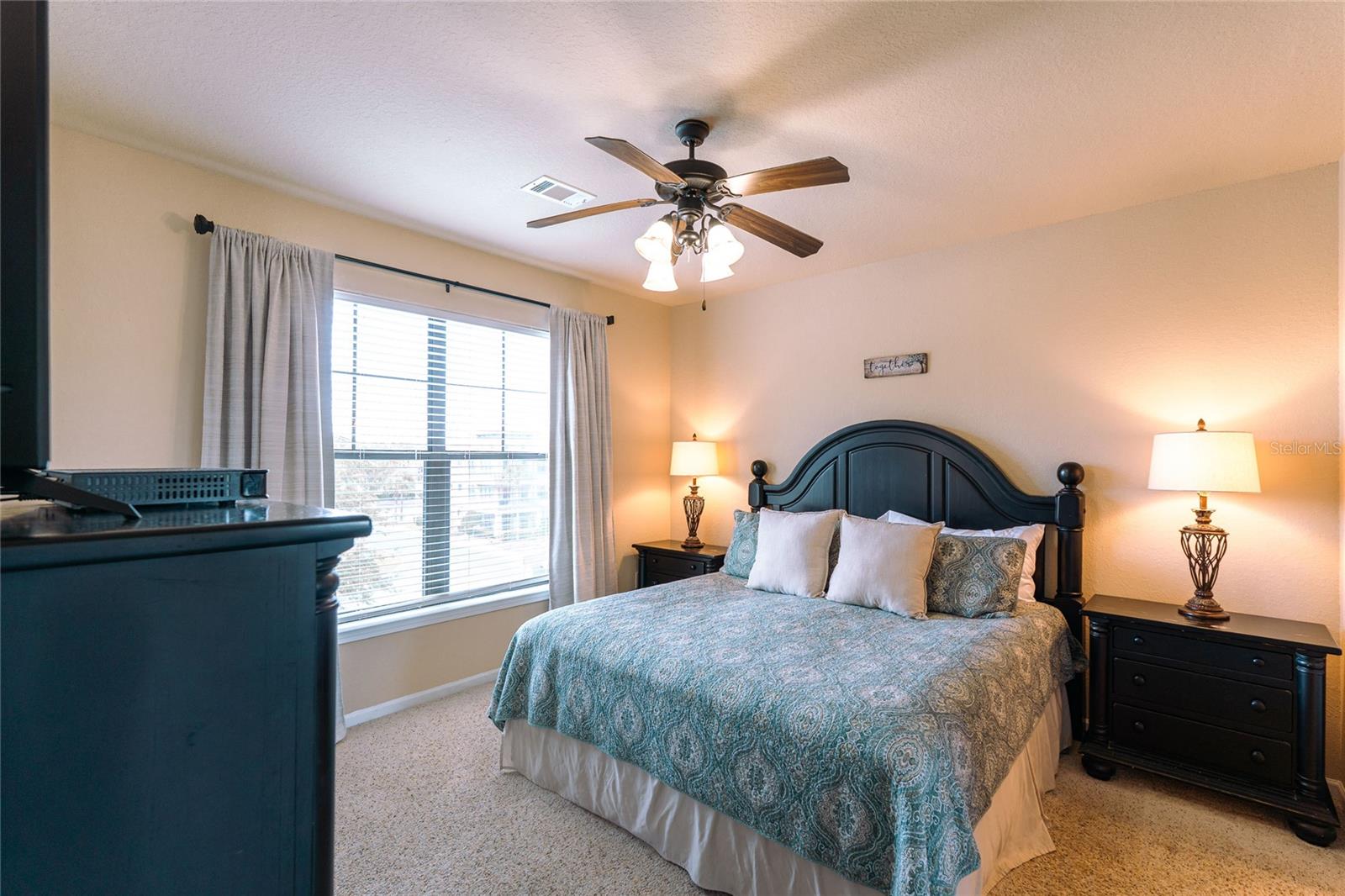 Image 13 of 34 For 903 Charo Parkway 831