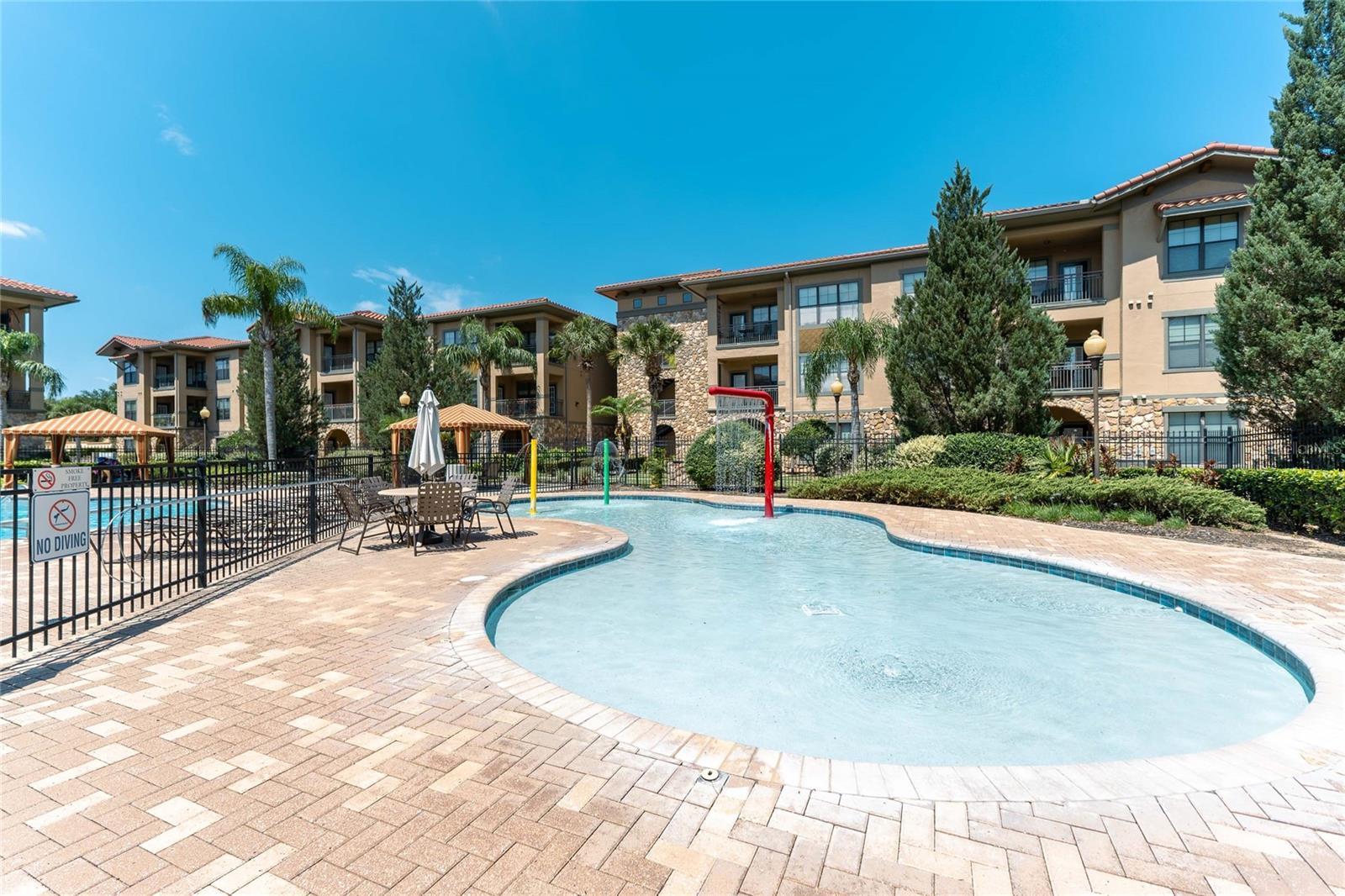 Image 26 of 34 For 903 Charo Parkway 831