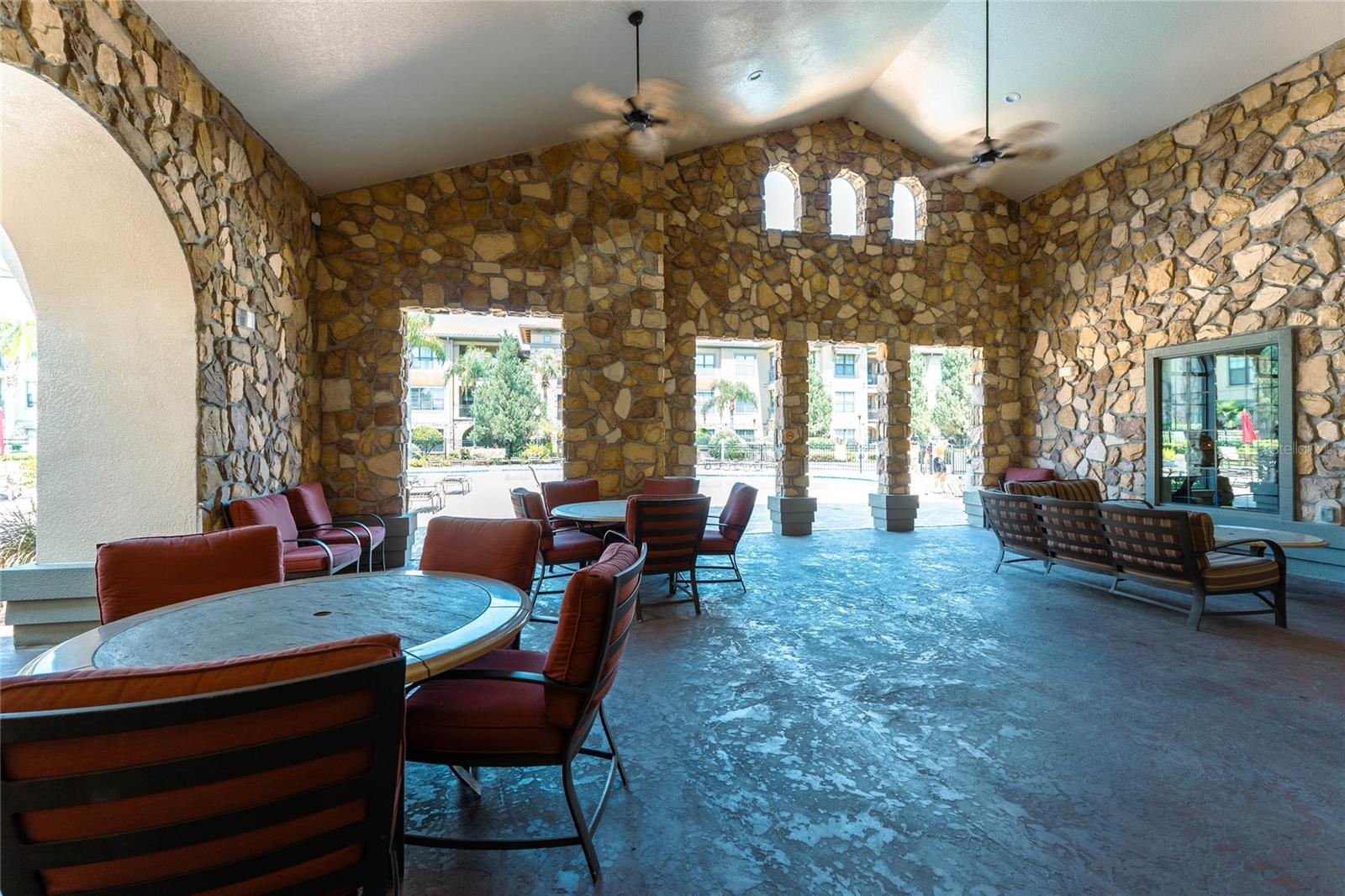 Image 32 of 34 For 903 Charo Parkway 831