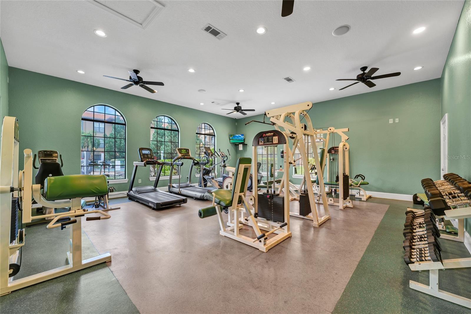 Image 37 of 48 For 903 Charo Parkway 831