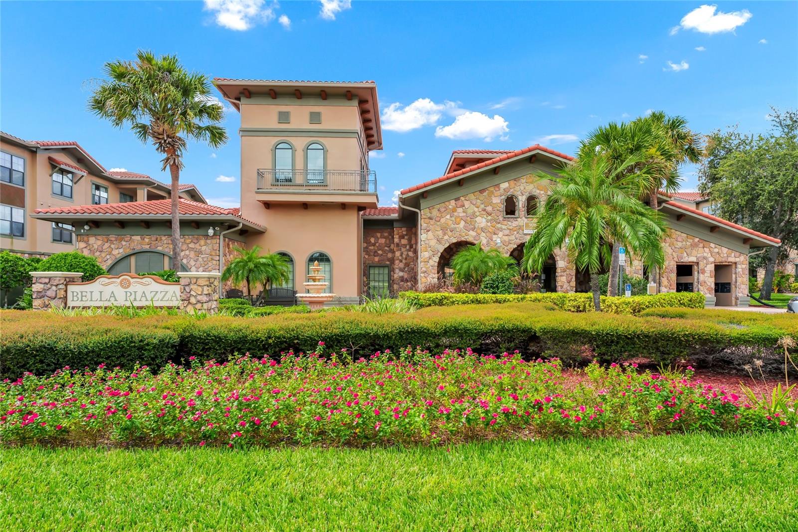 Image 39 of 48 For 903 Charo Parkway 831
