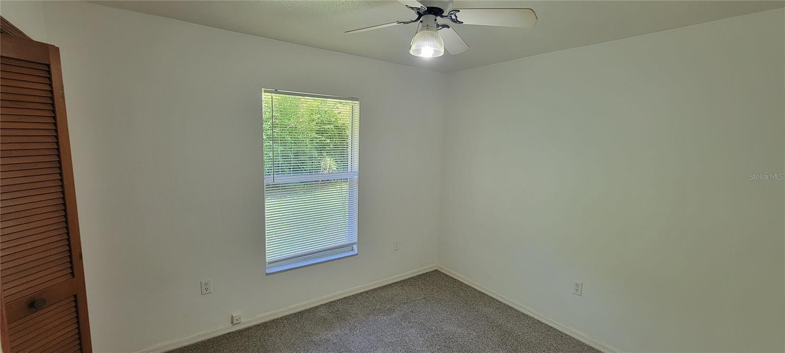 Image 4 of 13 For 7458 Carillon Avenue