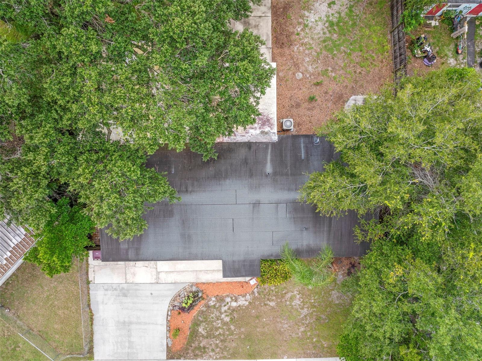 Image 11 of 49 For 6322 Appian Way