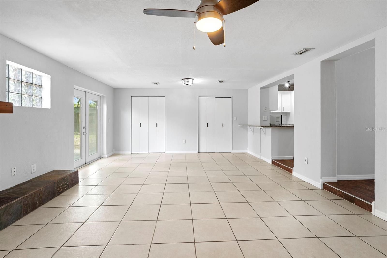 Image 23 of 49 For 6322 Appian Way