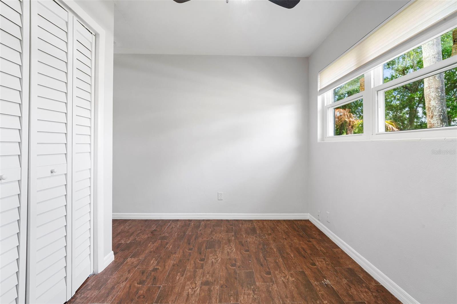 Image 32 of 49 For 6322 Appian Way