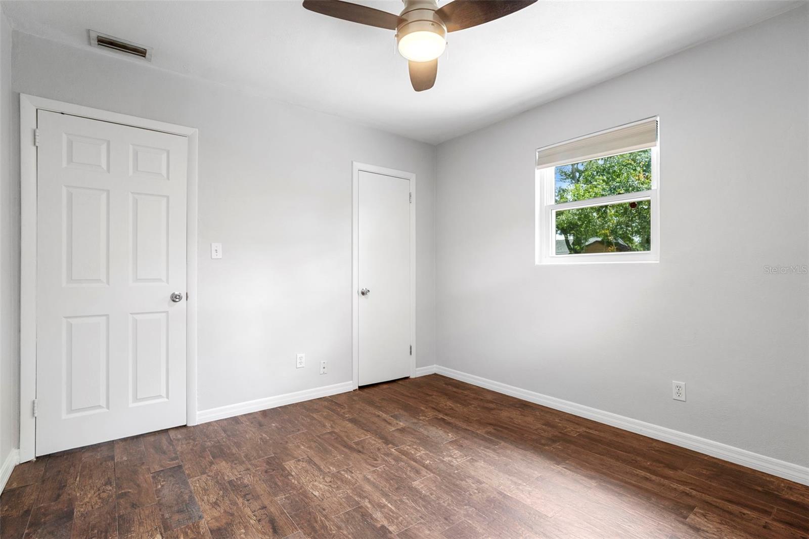 Image 35 of 49 For 6322 Appian Way