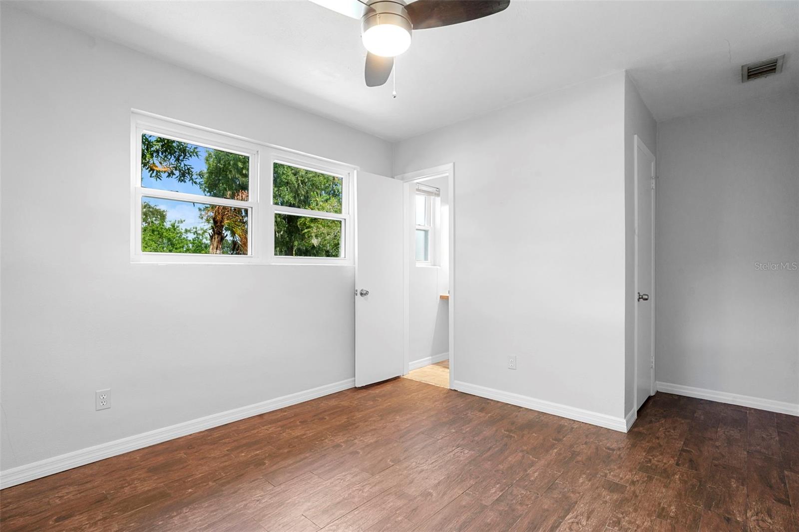 Image 41 of 49 For 6322 Appian Way