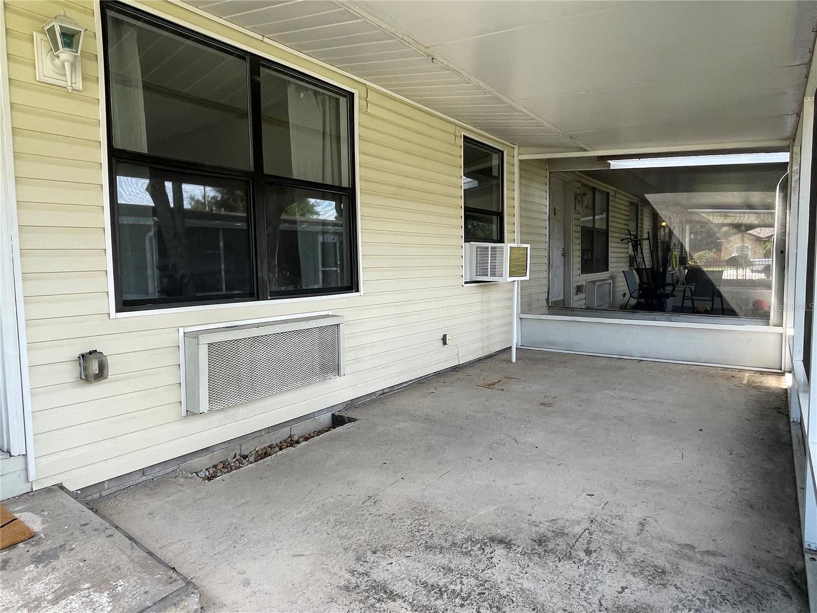 Image 14 of 20 For 4071 Michigan Street 4071