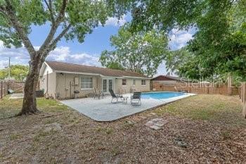 Image 19 of 21 For 450 Longwood Circle