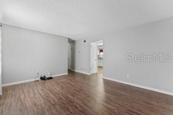 Image 3 of 21 For 450 Longwood Circle