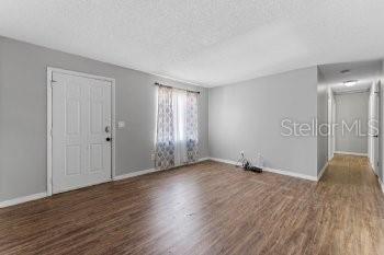 Image 4 of 21 For 450 Longwood Circle