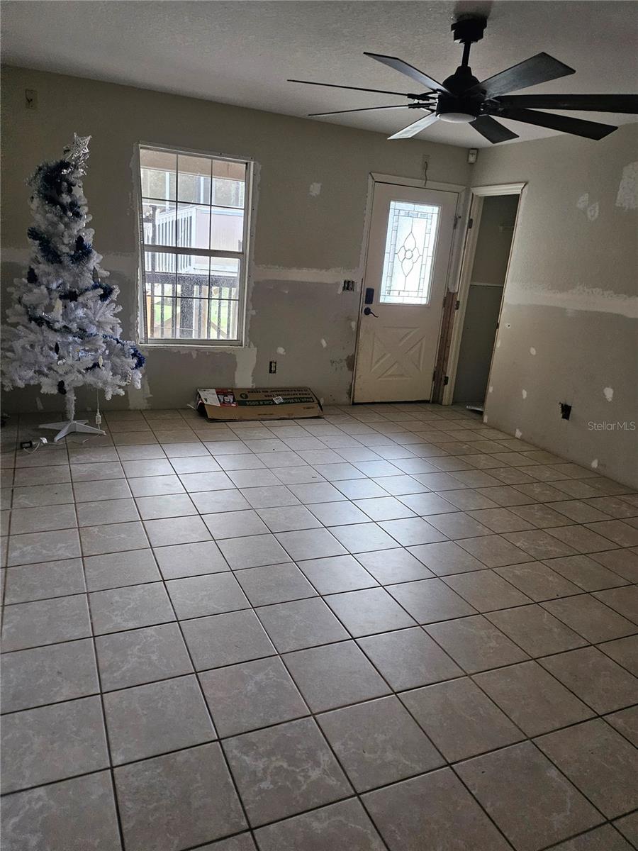 Image 13 of 51 For 1011 Hodent Road