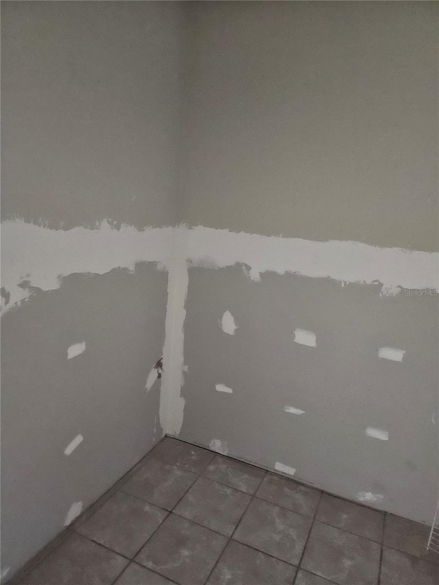 Image 5 of 51 For 1011 Hodent Road