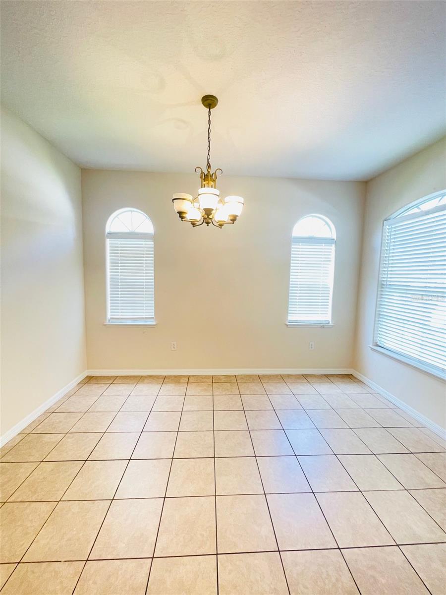 Image 5 of 20 For 2802 Eagle Claw Court