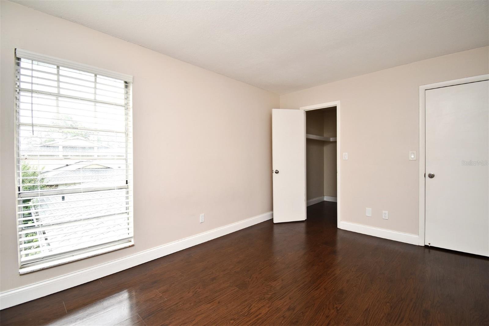 Image 33 of 37 For 4159 White Pine Avenue 3