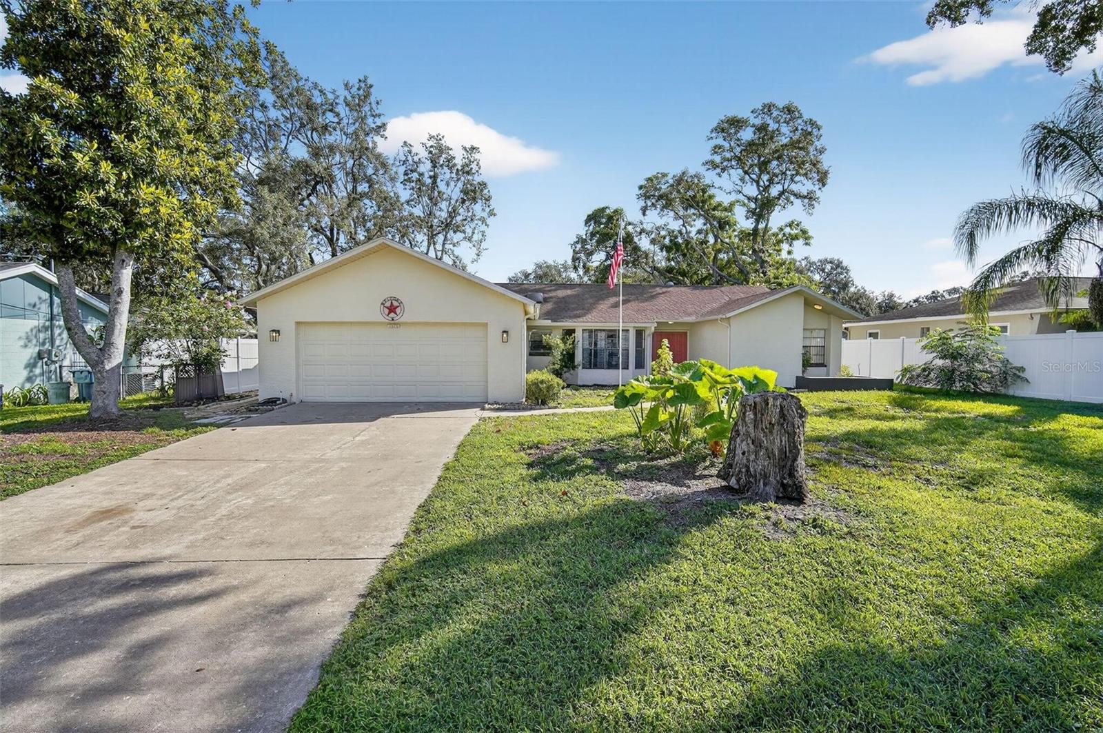 Details for 7822 Holiday Drive, Spring Hill, FL 34606