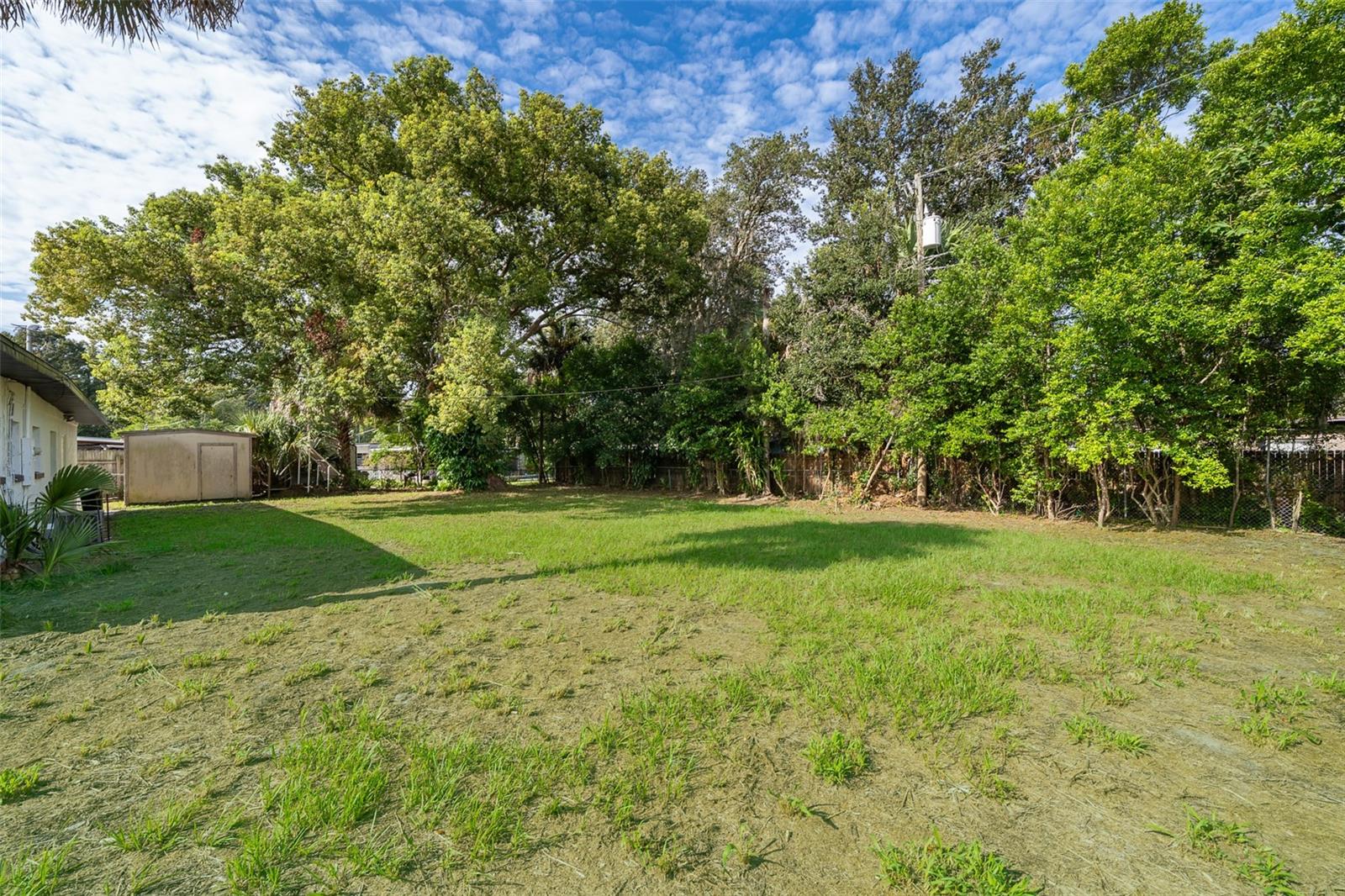 Image 18 of 29 For 116 Azalea Lane