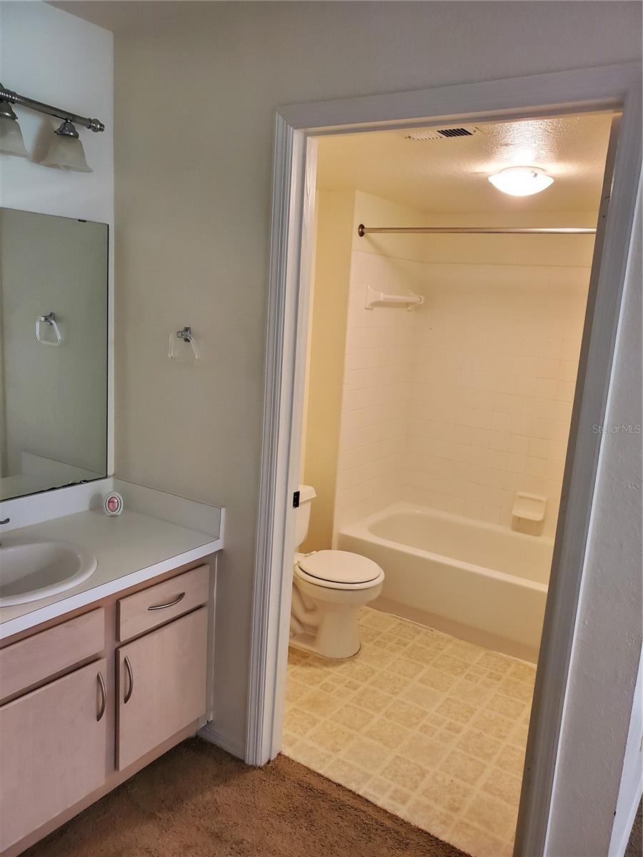 Image 17 of 25 For 7200 Westpointe Boulevard 1526