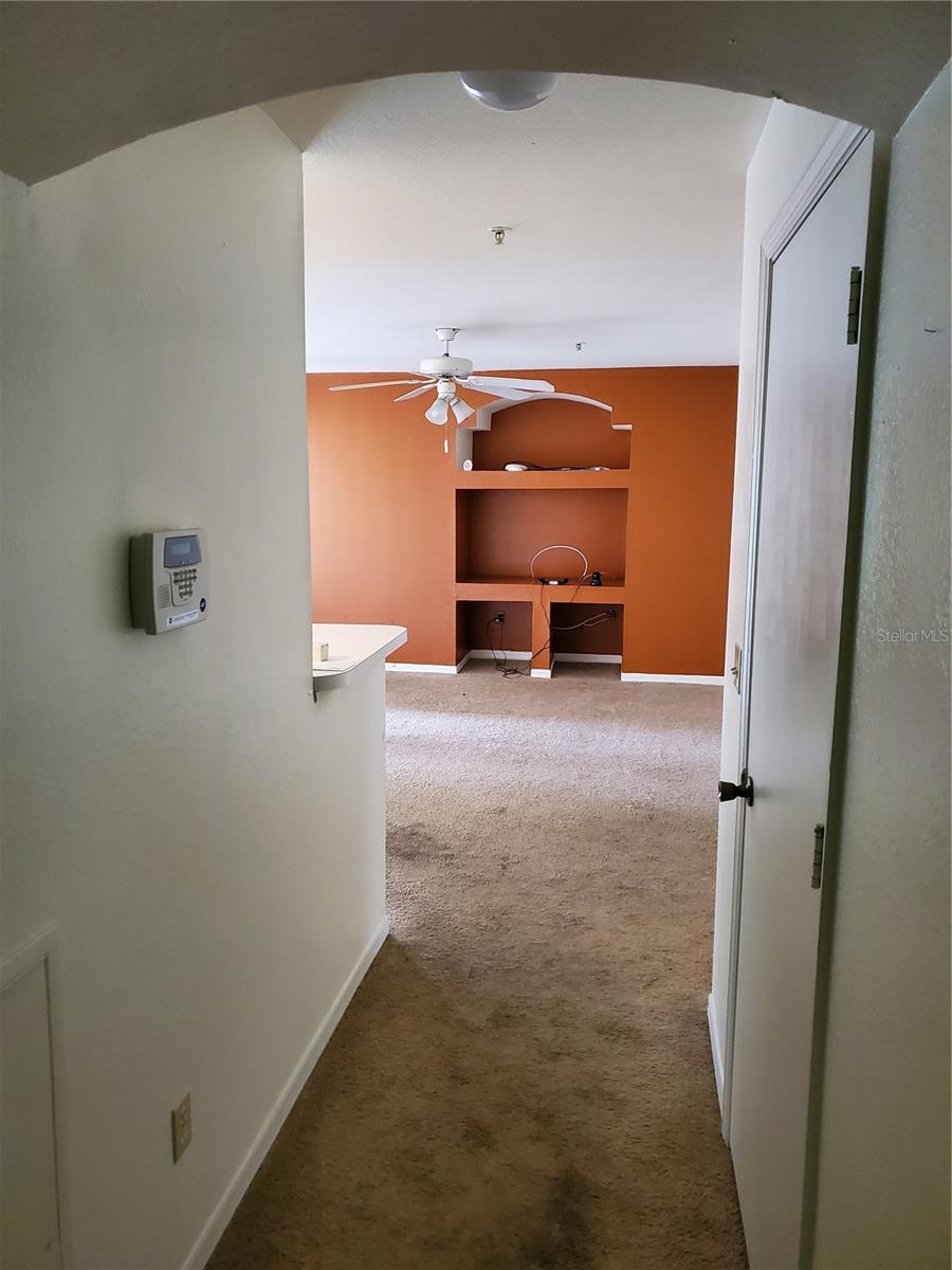 Image 19 of 25 For 7200 Westpointe Boulevard 1526