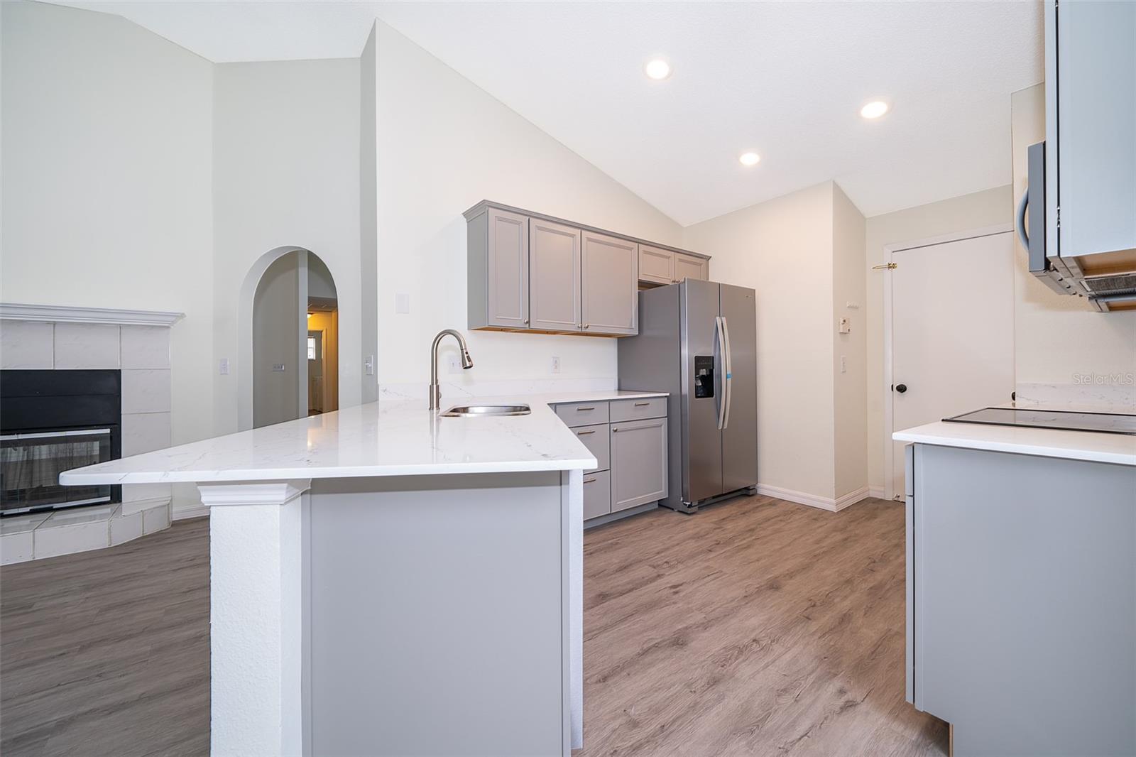 Image 12 of 33 For 2425 Rolling Broak Drive