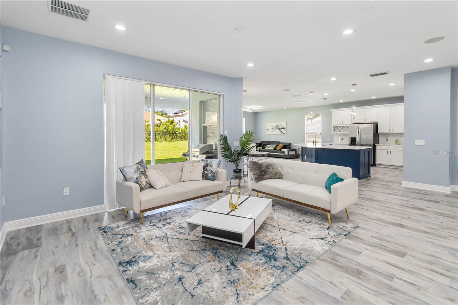 Image 11 of 56 For 3814 Golden Feather Way