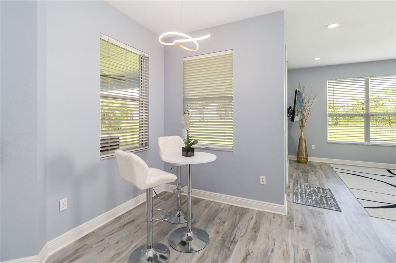 Image 19 of 56 For 3814 Golden Feather Way