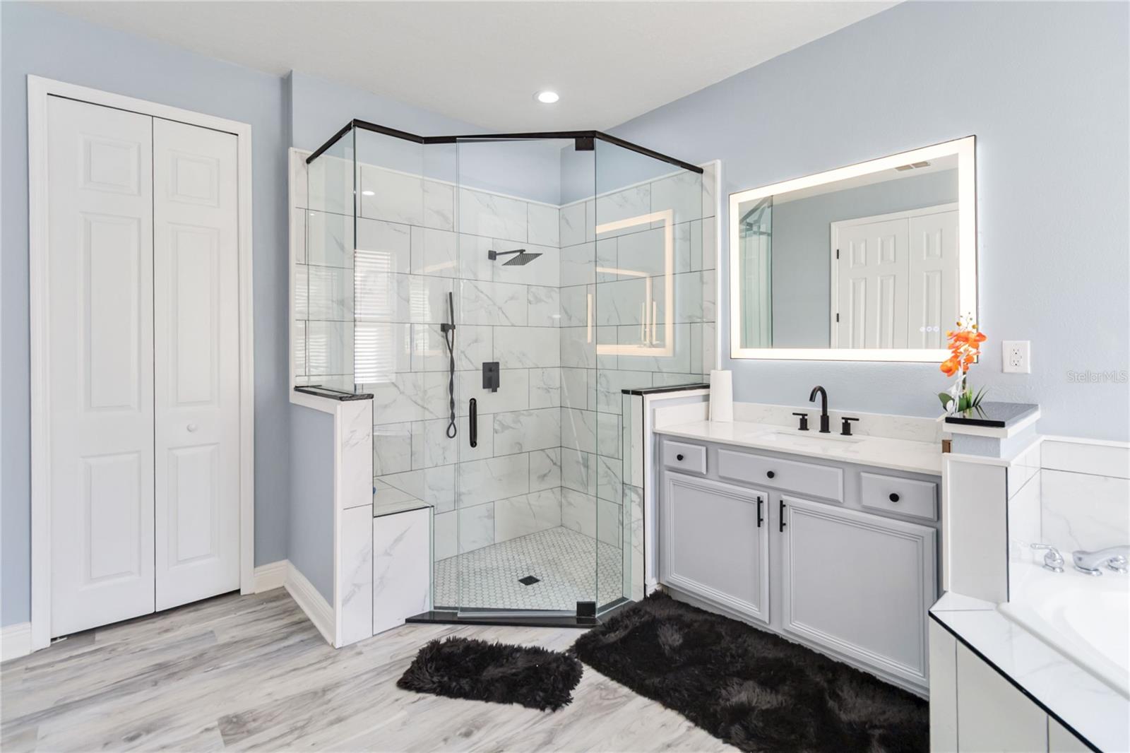 Image 30 of 56 For 3814 Golden Feather Way