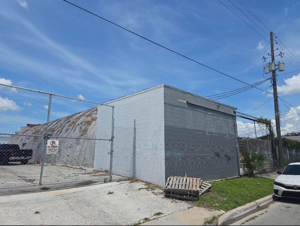 Image 3 of 4 For 1001 Pine Street