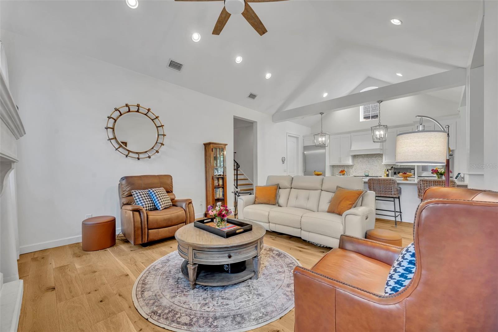 Image 11 of 43 For 1166 Oaks Boulevard