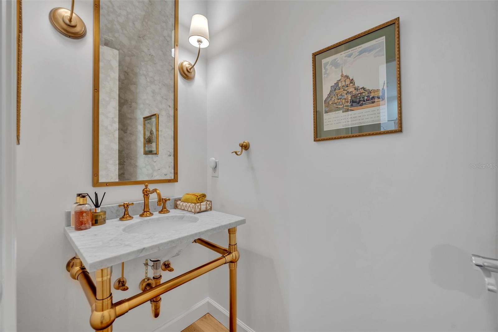 Image 18 of 43 For 1166 Oaks Boulevard