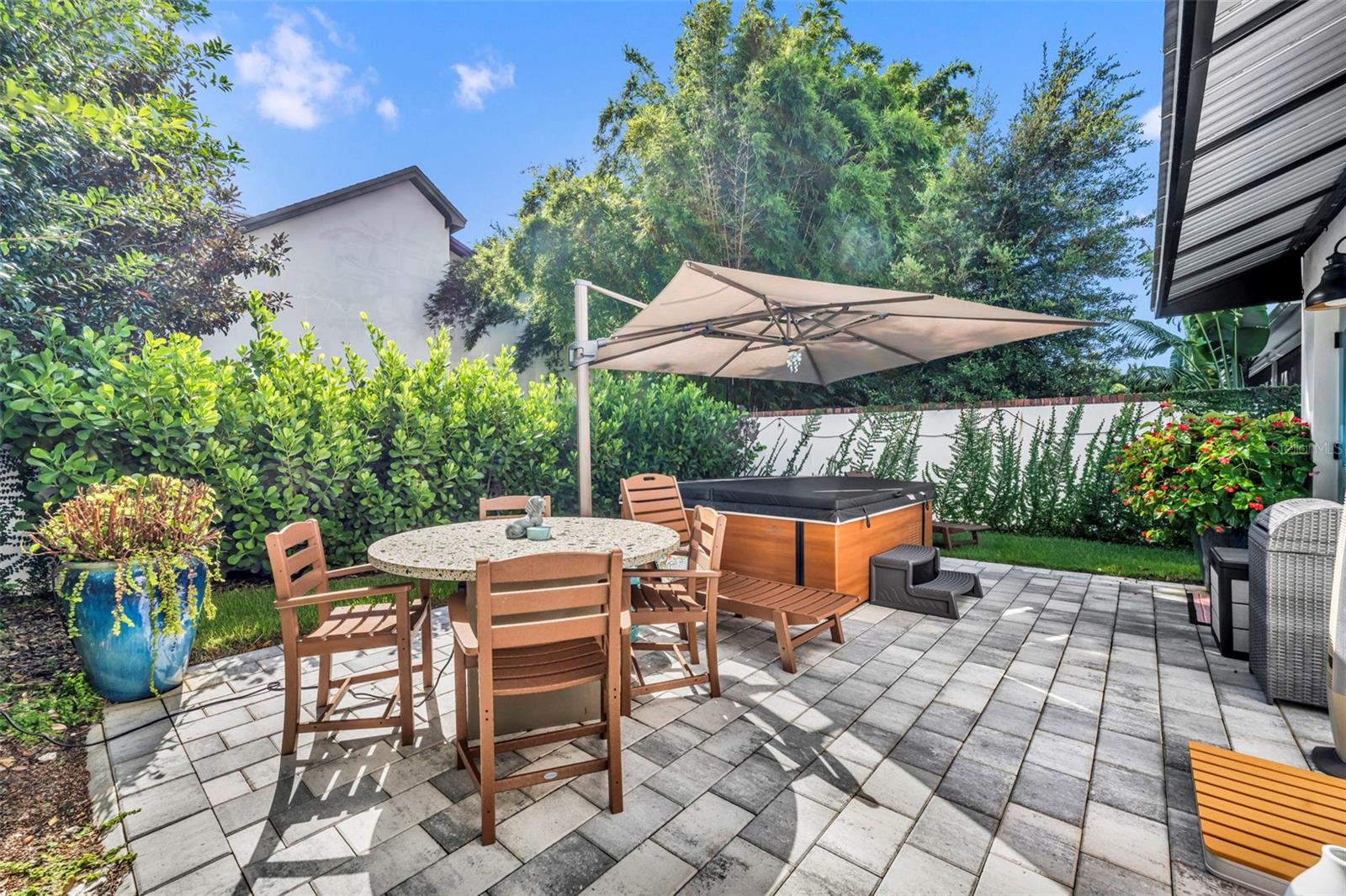 Image 35 of 43 For 1166 Oaks Boulevard