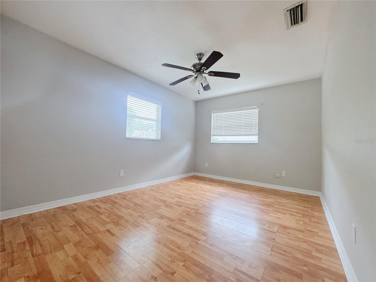 Image 13 of 32 For 2831 Lion Heart Road