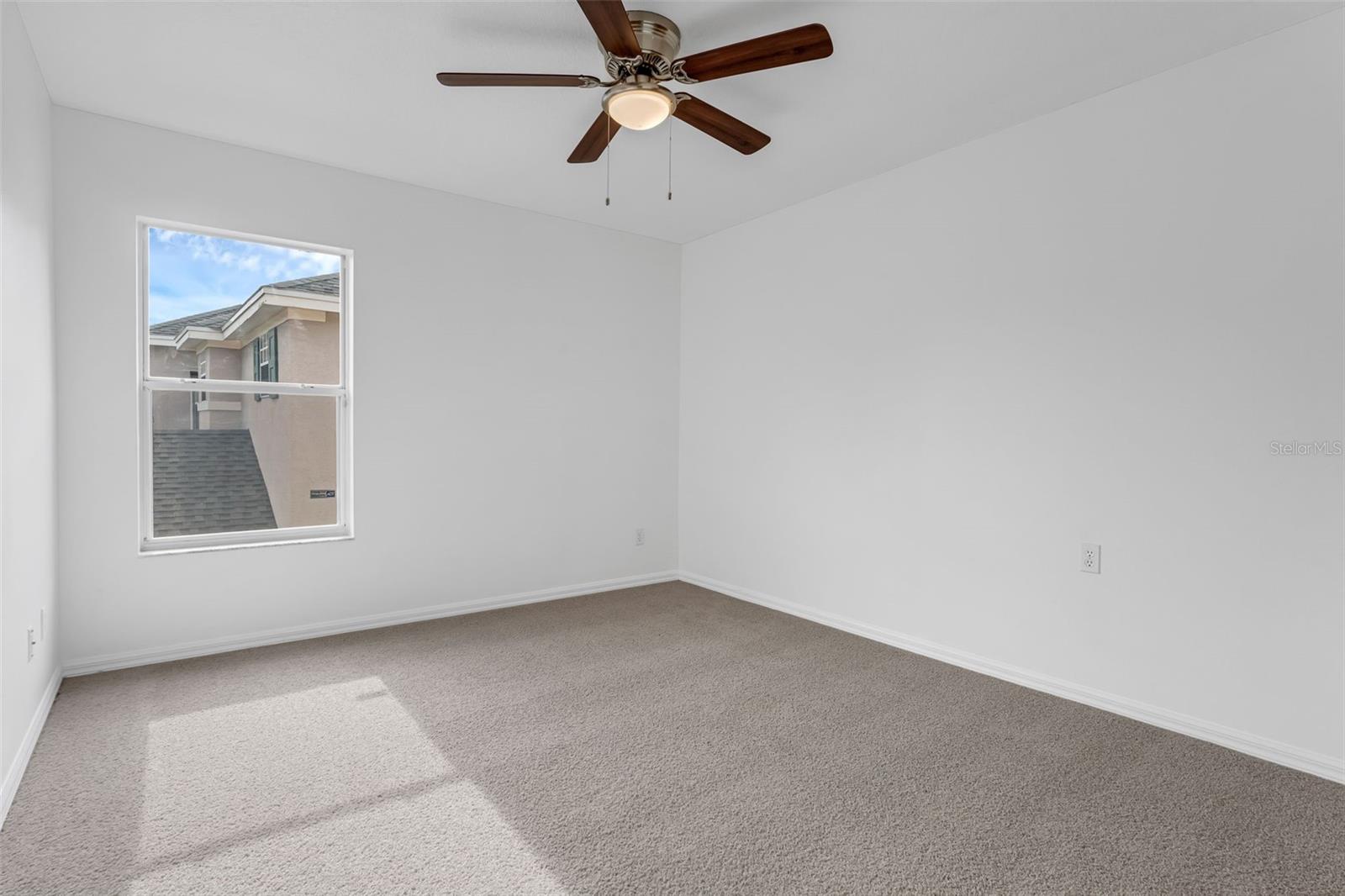 Image 26 of 60 For 802 Kingsbridge Drive