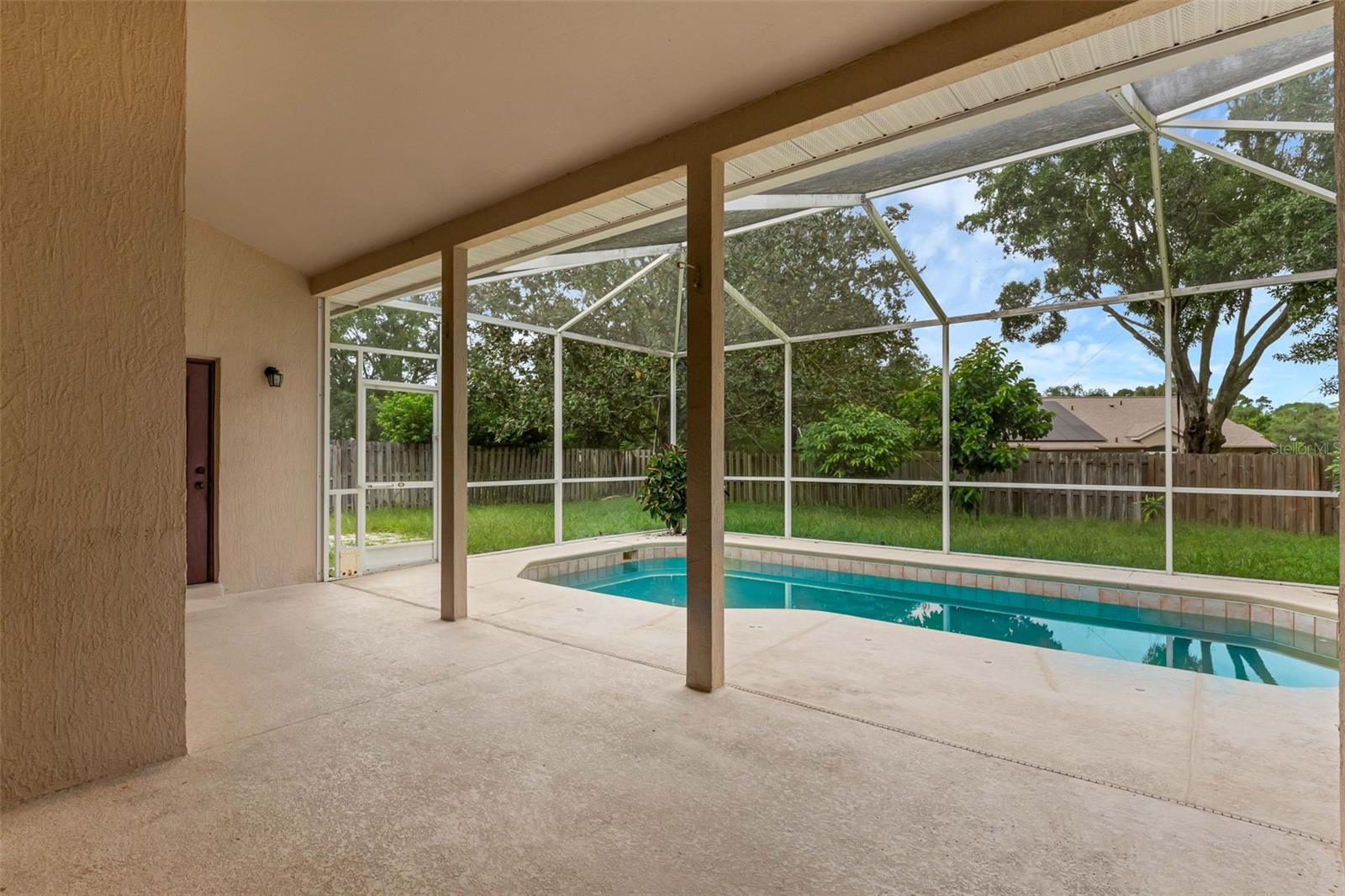 Image 32 of 60 For 802 Kingsbridge Drive