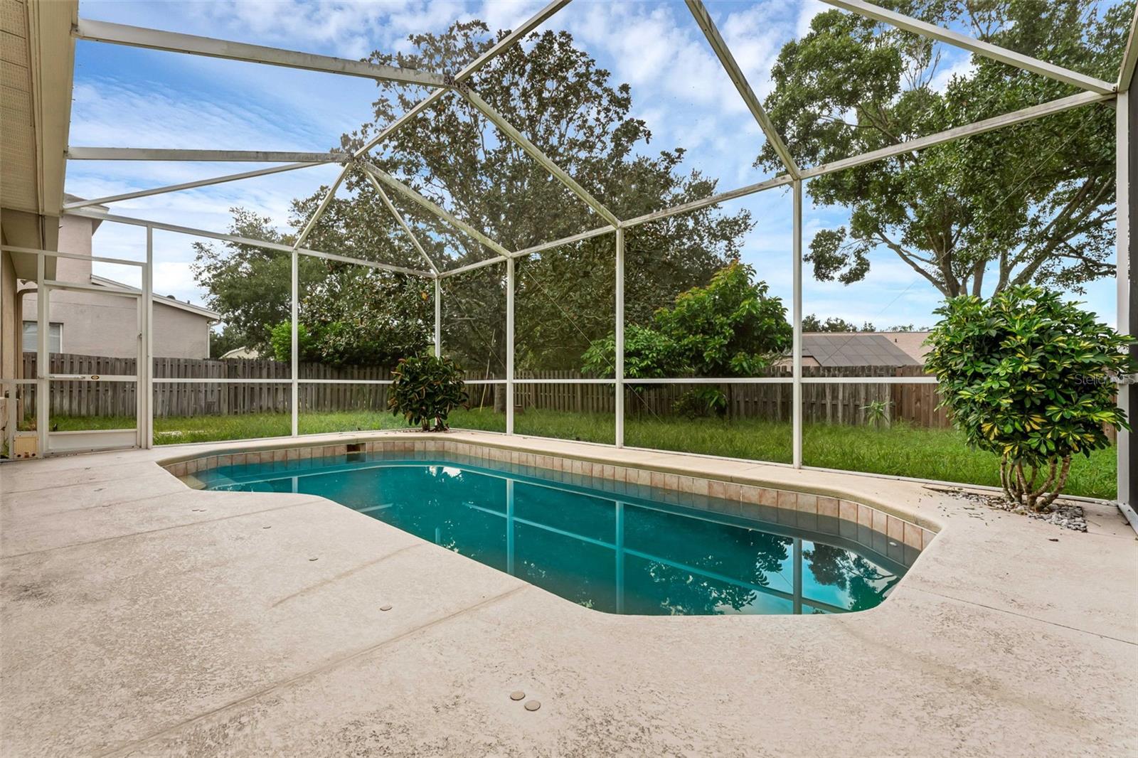 Image 35 of 60 For 802 Kingsbridge Drive