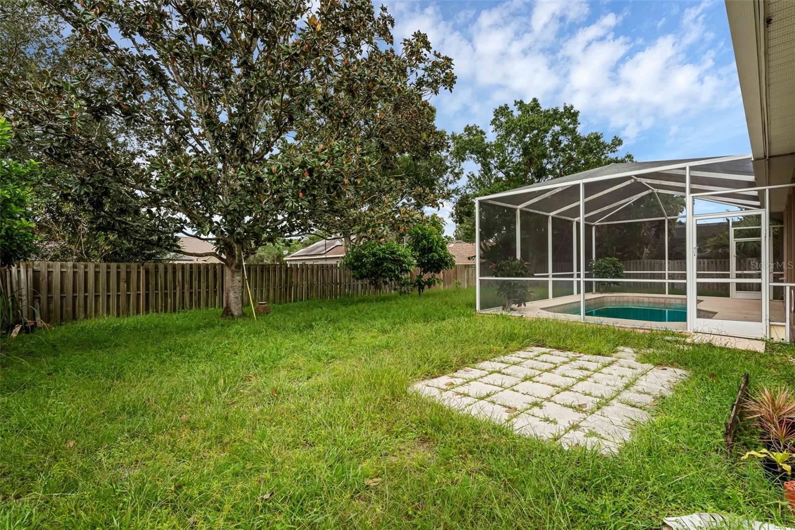 Image 38 of 60 For 802 Kingsbridge Drive