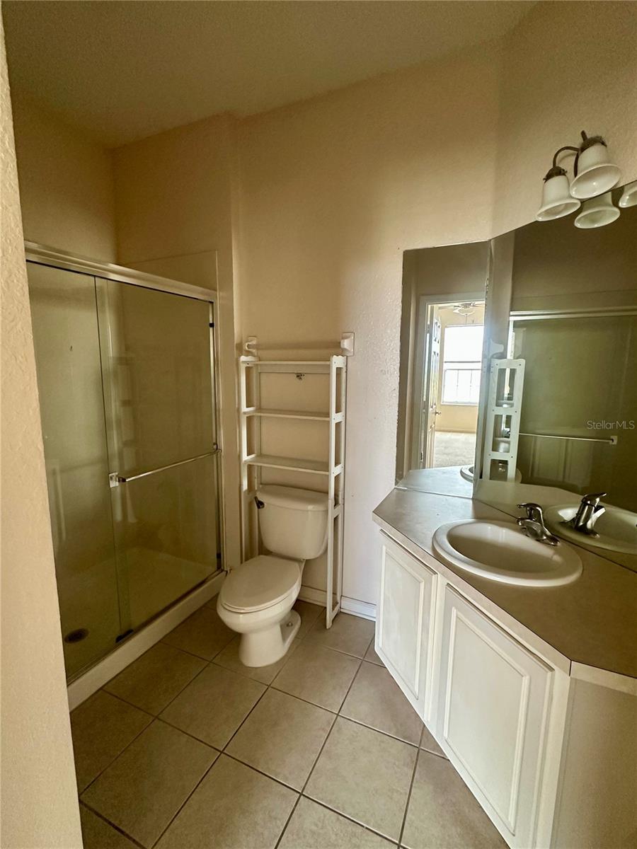 Image 6 of 16 For 6402 Cava Alta Drive 410