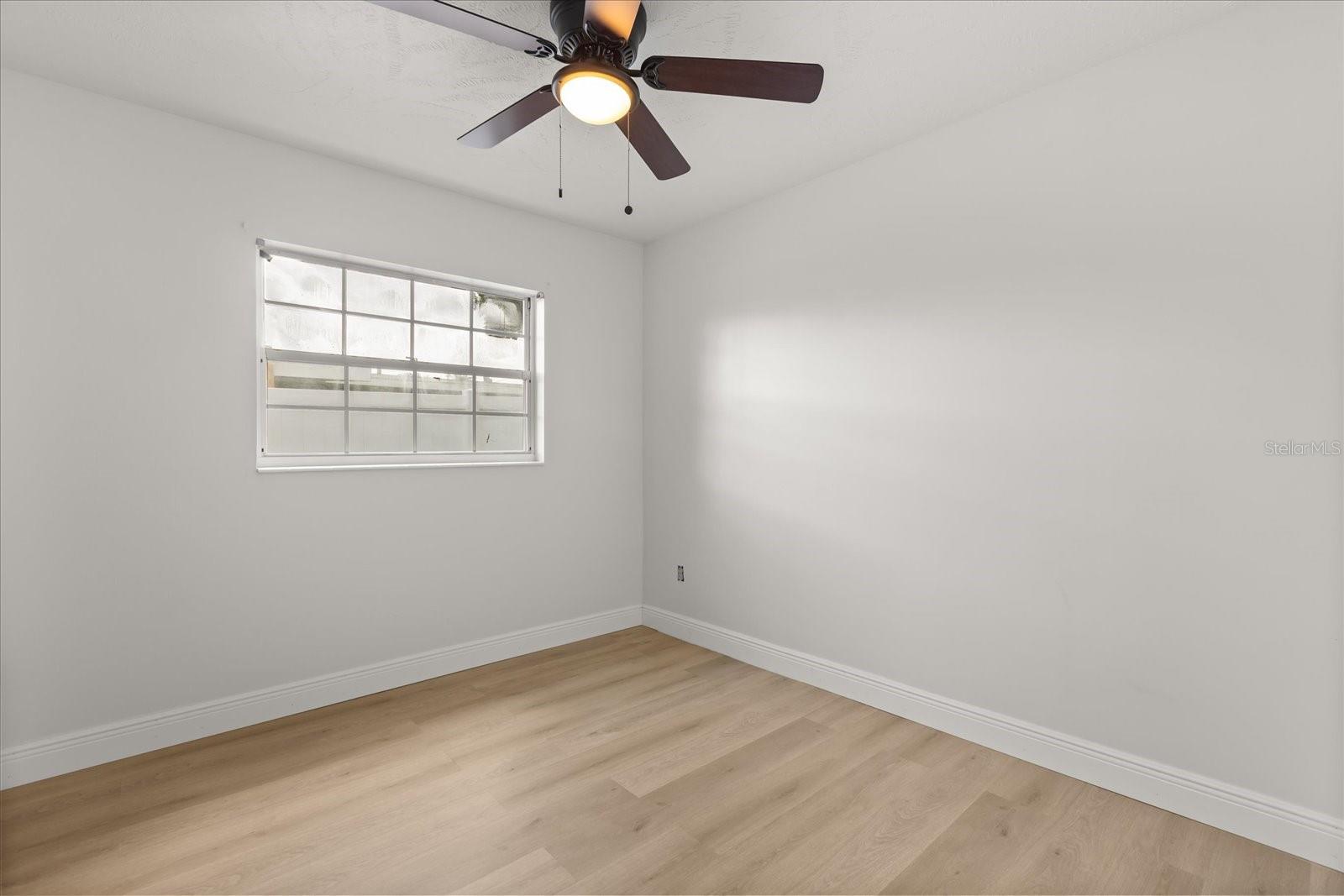 Image 18 of 29 For 3642 Periwinkle Drive