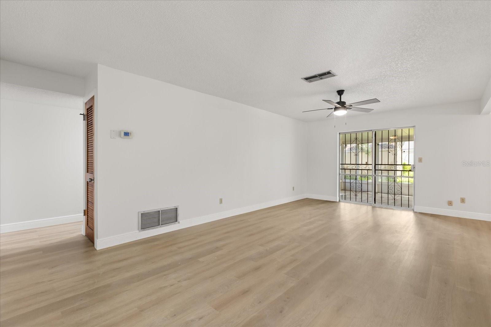 Image 3 of 29 For 3642 Periwinkle Drive
