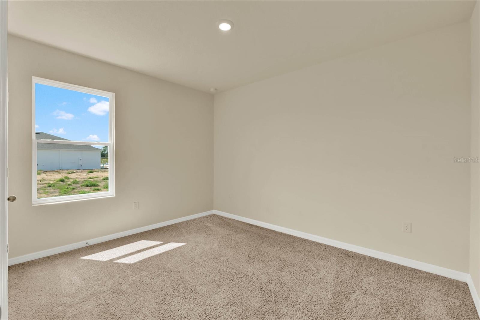Image 18 of 27 For 1205 Alstonia Lane